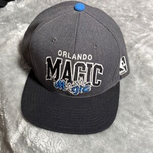 Mitchell & Ness Gray Cap with Black Strap